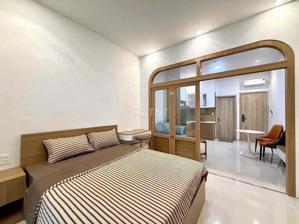 CĂN HỘ 1PN BAN CÔNG SÂN VƯỜN 40M2 - GIGAMALL - DH LUẬT - VẠN PHÚC