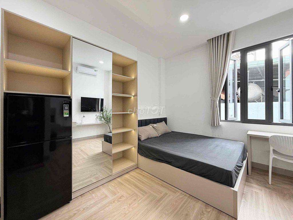 Khai Trương Căn Hộ Dịch Vụ Mới 100%,Full Nội Thất,Ngay Chợ Bến Thành
