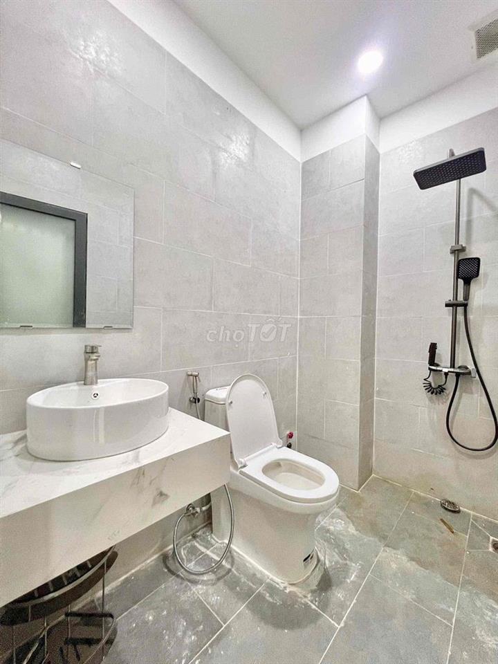Cho thuê 1PN Phó Đức Chính | Ngay Cầu Bông – Chợ Bà Chiểu