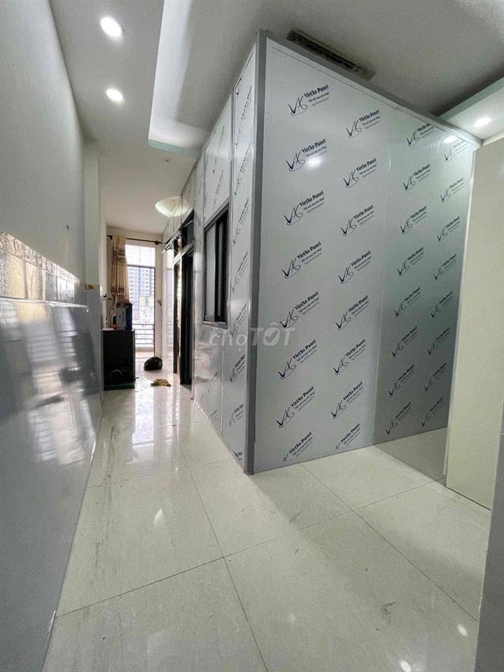 Đầu T9 trống 2 Phòng ngủ 90m2 2pn + 2wc + 1pk siêu to có máy giặt sấy