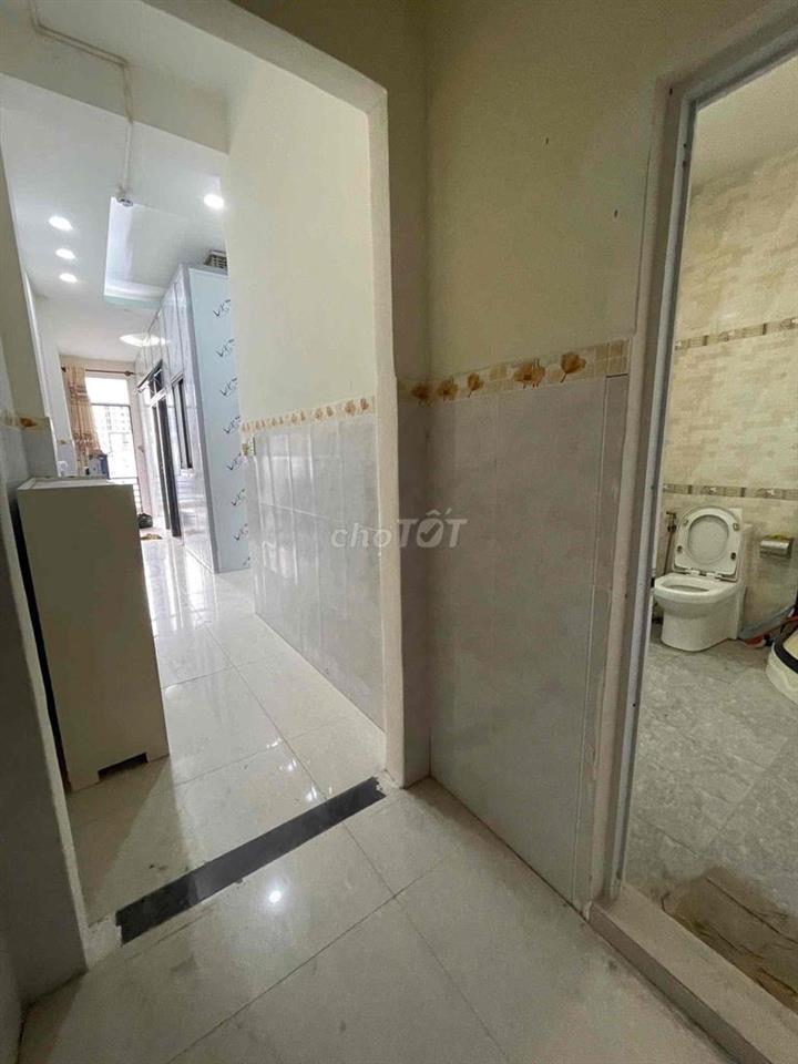 Đầu T9 trống 2 Phòng ngủ 90m2 2pn + 2wc + 1pk siêu to có máy giặt sấy