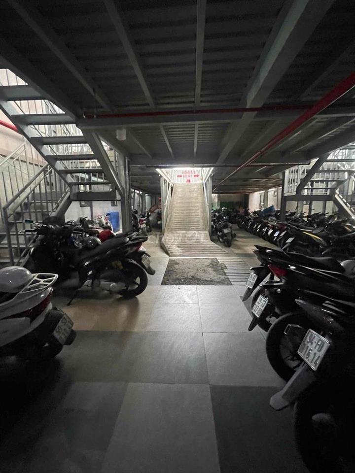 2Pn có thể làm 1pn tách bếp + 2 máy lạnh + 40m2 + nhà có bảo vệ