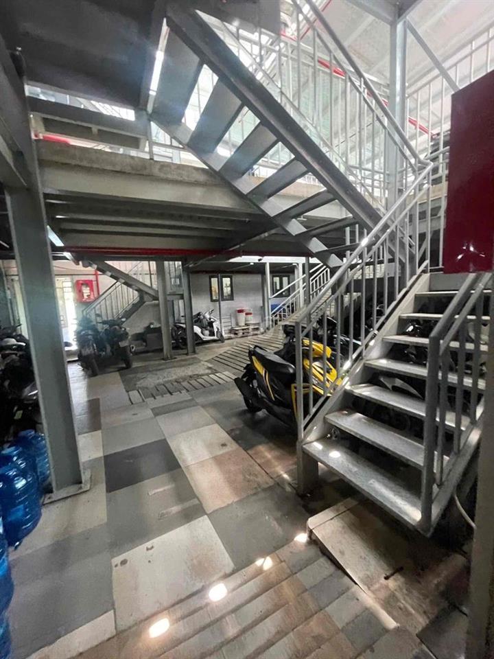 2Pn có thể làm 1pn tách bếp + 2 máy lạnh + 40m2 + nhà có bảo vệ