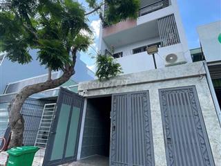 3pn 70m2 Gần Đh Vlang đi bộ đến trường , khu vực an ninh , xe tận cửa