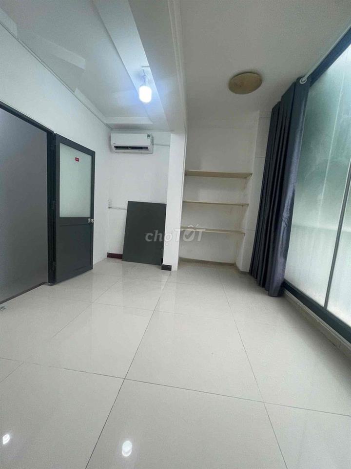 Nhà Nguyên Căn 80m2 full nội thât 2pn 1pk sân riêng rộng rãi thoải mái