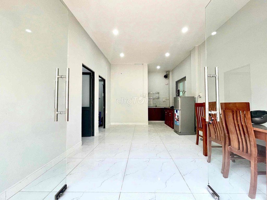 Nhà Nguyên Căn 2pn 2wc + 1pk + hẻm ô tô tận cửa