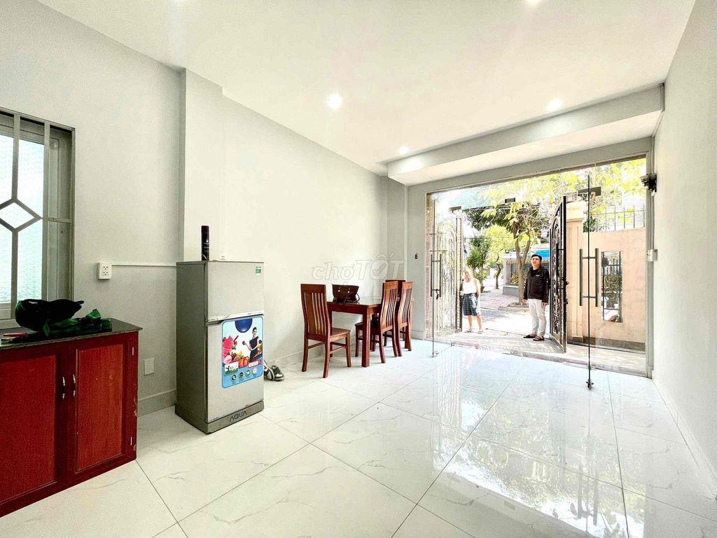 Nhà Nguyên Căn 2pn 2wc + 1pk + hẻm ô tô tận cửa