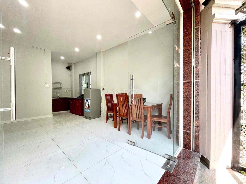 Nhà Nguyên Căn 2pn 2wc + 1pk + hẻm ô tô tận cửa