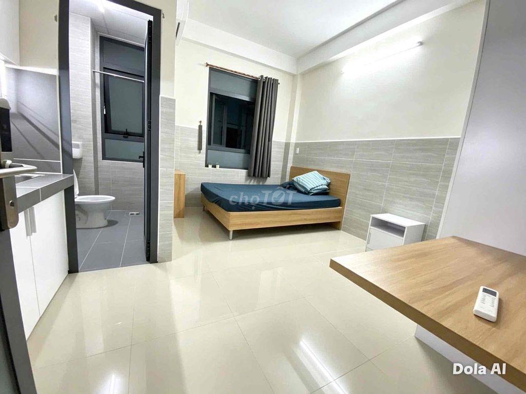 Căn Hộ Dịch Vụ Đầy Đủ Tiện Nghi + Nhà Thang Máy Có Bảo Vệ + An Ninh