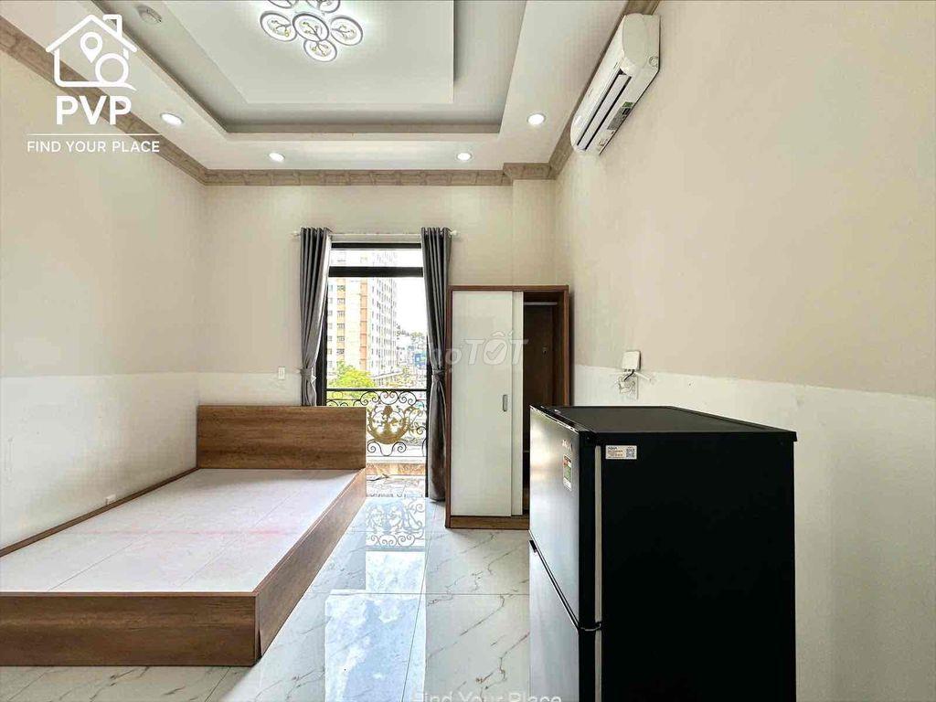 CĂN HỘ BANCOL CỬA SỔ_THOÁNG MÁT_ÁNH SÁNG TỰ NHIÊN_NGAY TOÀ VIETTEL Q10