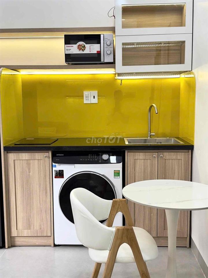 Căn hộ_Full nội thất_Cửa sổ to thoáng ánh sáng tự nhiên_phòng mới sạch