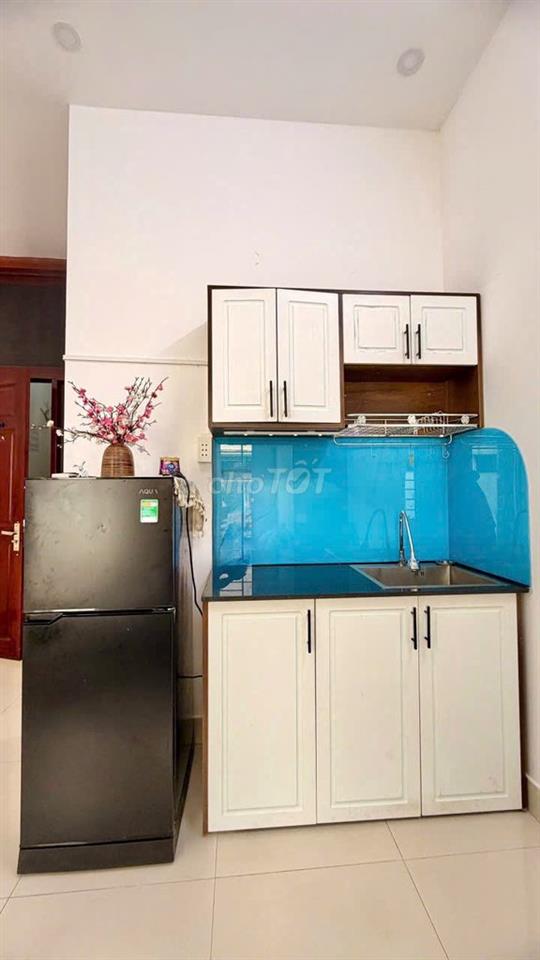 Studio Full Nội Thất Ngay Landmark 81 – Cửa Sổ & Cửa Sau Thoáng Mát