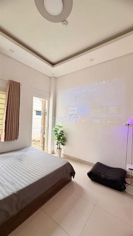 Studio Full Nội Thất Ngay Landmark 81 – Cửa Sổ & Cửa Sau Thoáng Mát