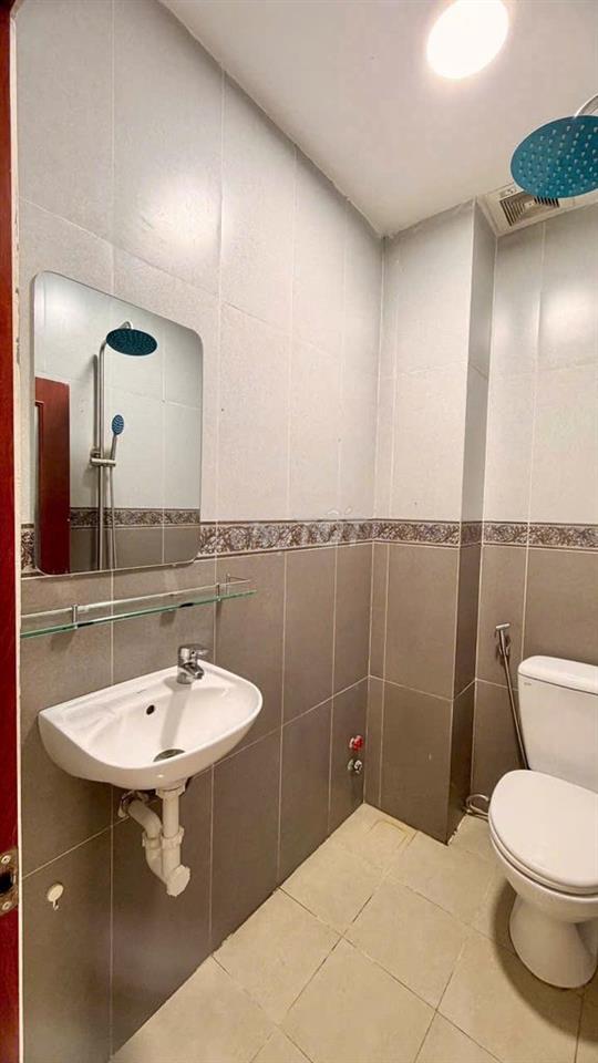Studio Full Nội Thất Ngay Landmark 81 – Cửa Sổ & Cửa Sau Thoáng Mát