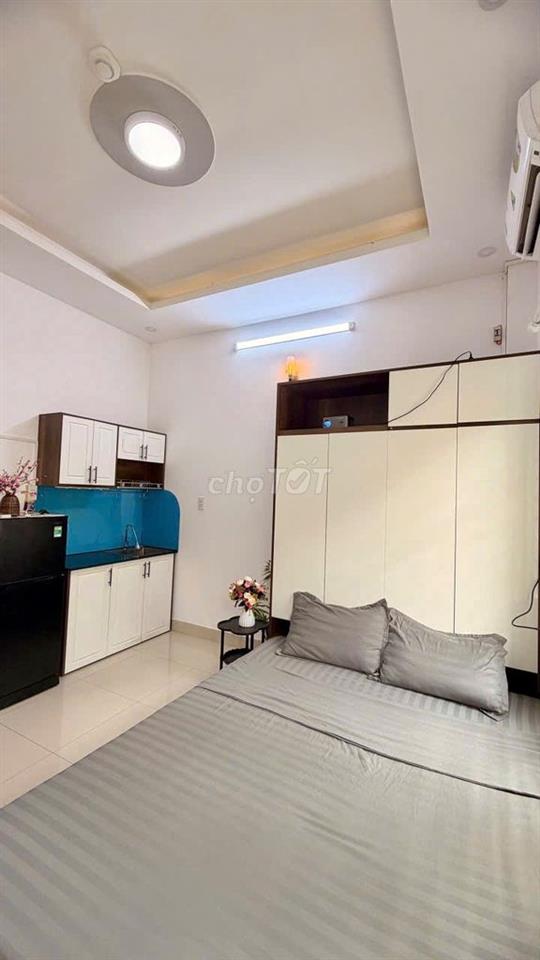 Studio Full Nội Thất Ngay Landmark 81 – Cửa Sổ & Cửa Sau Thoáng Mát