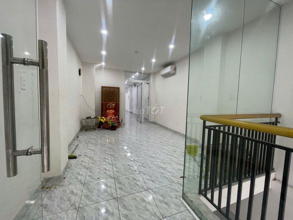 Cho thuê MB hoàng hoa thám Tân Bình ( ngay nhà ga T3)