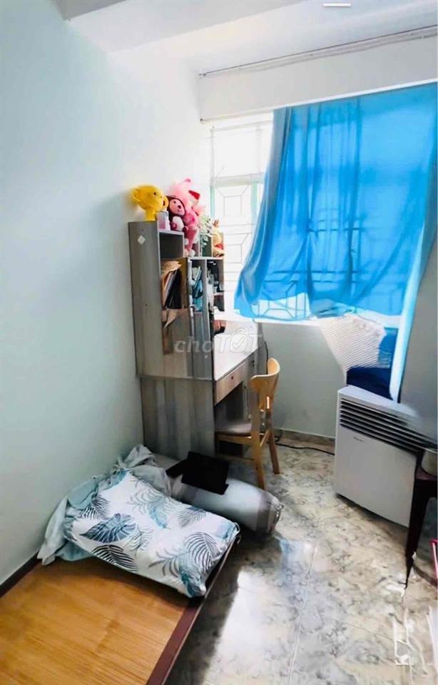 CĂN HỘ TRUNG TÂM QUẬN 10 - THANG MÁY - - SÁT BÊN CHUNG CƯ XIGRAND COUR