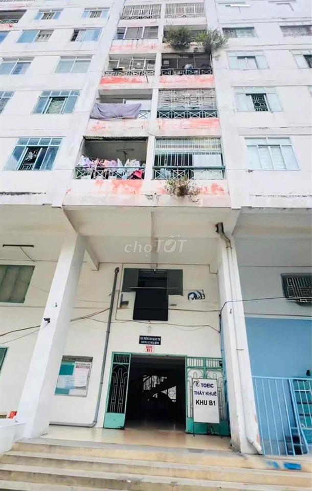 CĂN HỘ TRUNG TÂM QUẬN 10 - THANG MÁY - - SÁT BÊN CHUNG CƯ XIGRAND COUR