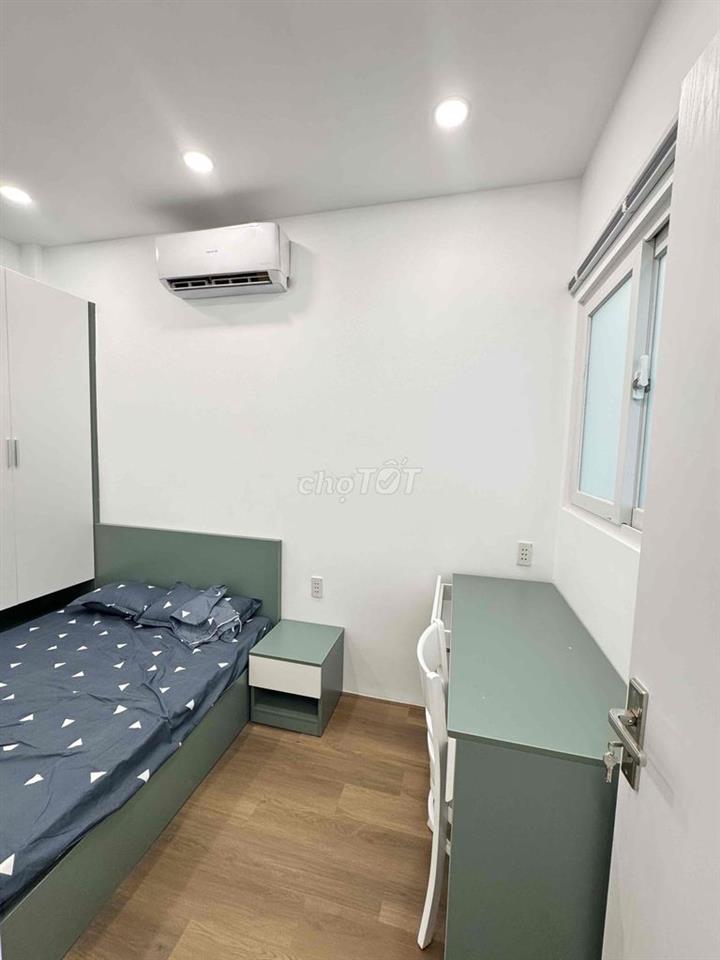 CHỈ 2TỶ3  – SỞ HỮU CHUNG CƯ LẠC LONG QUÂN - MỚI ĐẸP FULL NỘI THẤT - VÀ