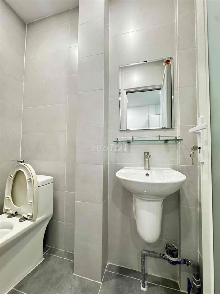 CHỈ 2TỶ3  – SỞ HỮU CHUNG CƯ LẠC LONG QUÂN - MỚI ĐẸP FULL NỘI THẤT - VÀ