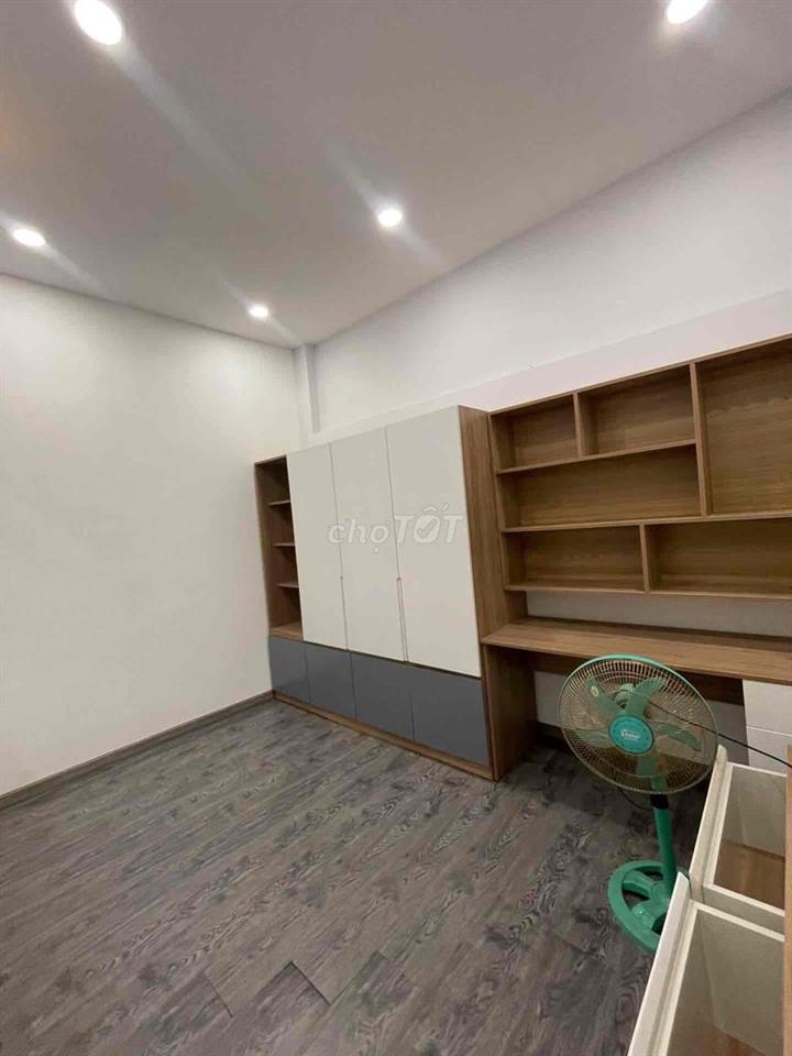 🏡 QUẬN 11 - ĐƯỜNG HỒNG BÀNG - DT 34M2 - GIÁ 3TỶ450  📐 Diện tích: 34M2