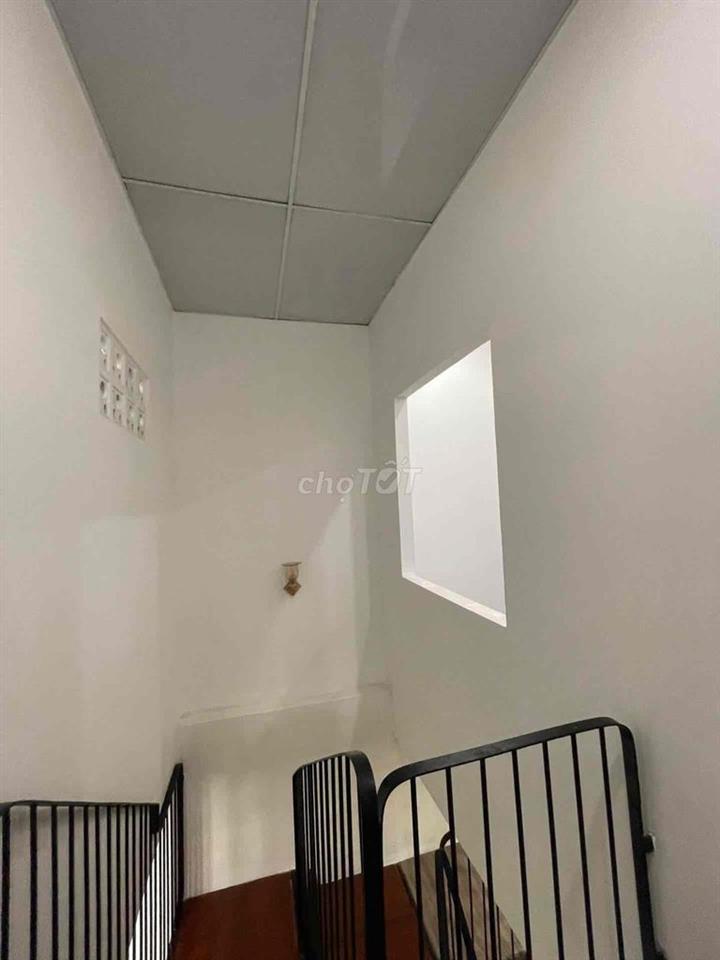 🏡 QUẬN 11 - ĐƯỜNG HỒNG BÀNG - DT 34M2 - GIÁ 3TỶ450  📐 Diện tích: 34M2
