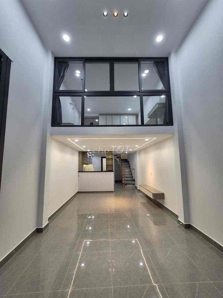 BÁN NHÀ ĐẸP  VÀO Ở NGAY - ĐƯỜNG NGUYỄN CHÍ THANH - QUẬN 11 - CHỈ 15M R