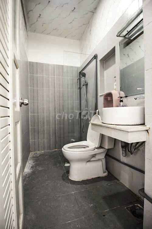 Cho thuê phòng đường Hoàng Hoa Thám giá 3tr9 giờ giấc tự do