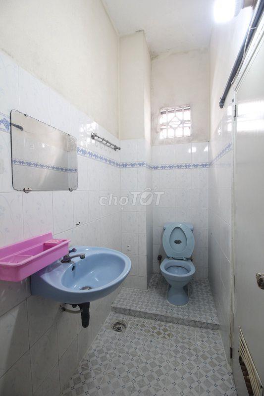 3tr Phòng cửa sổ trời thoáng đường Cách Mạng Tháng Tám Quận 10