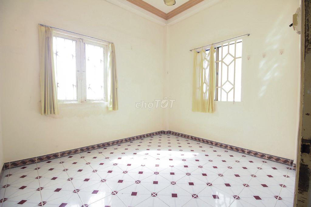 3tr Phòng cửa sổ trời thoáng đường Cách Mạng Tháng Tám Quận 10