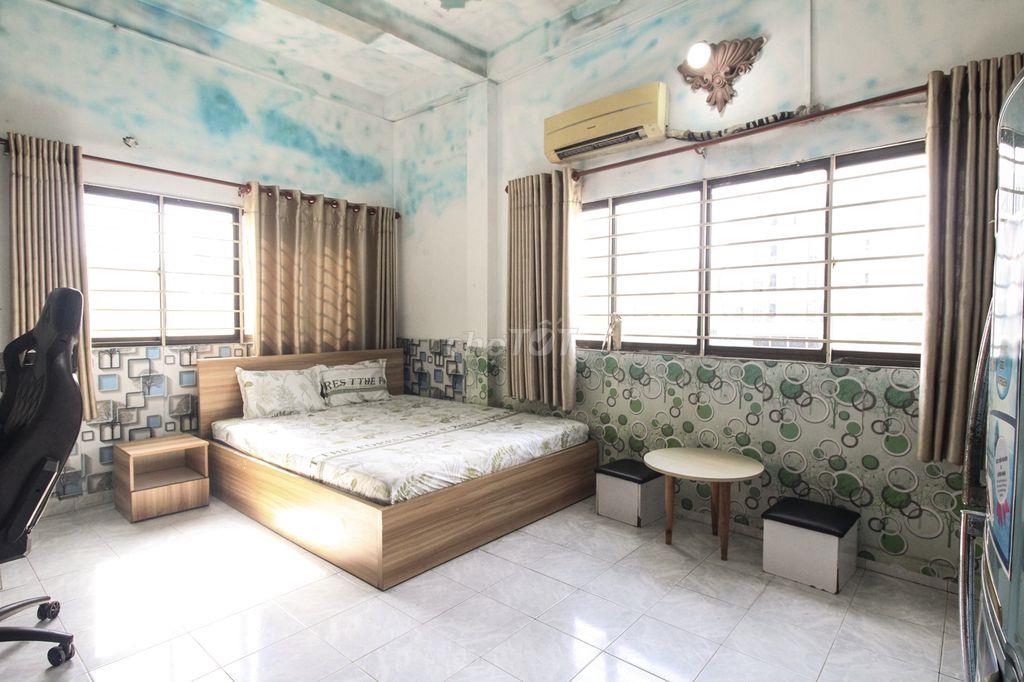 3tr - 20m2 - ban công Đường Âu Cơ Quận Tân Bình Giáp Quận 10