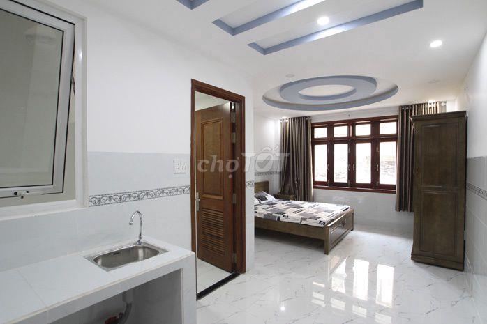 Gần Etown Cộng Hòa , Đường Nhất Chi Mai Quận Tân Bình giá 4tr5/tháng