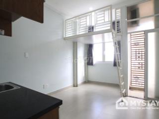 Ban công cửa sổ thoáng - Trương Công Định Quận Tân Bình 4tr/tháng