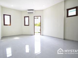 7tr7 Cao Câp Thang máy Ban công siêu thoáng Tô Hiến Thành Quận 10 