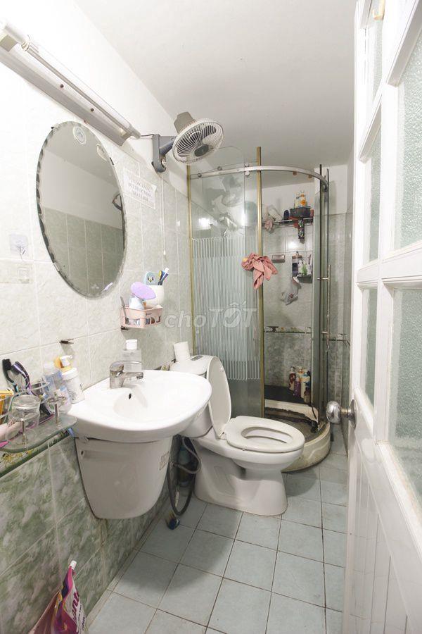 Phòng giá 3tr2 đường Trần Đình Xu Quận 1  - Giờ tự do 