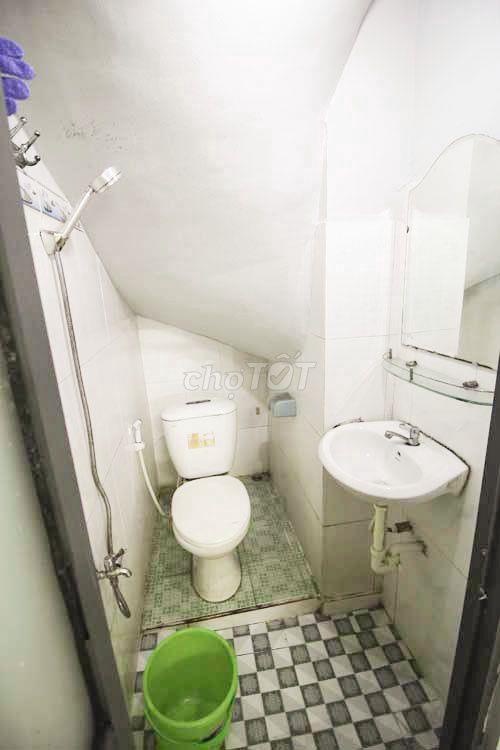 Cho thuê phòng gác thoáng đường Cộng Hòa - Đồ Sơn gần sân bay TSN