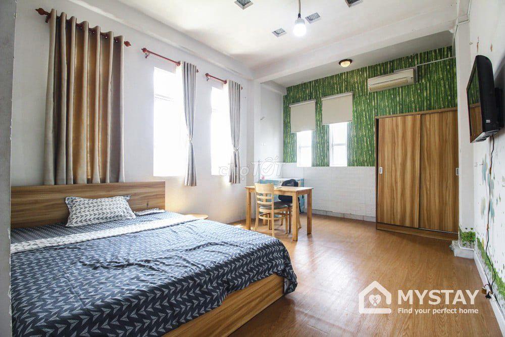 Phòng 28m2 , Giá 4tr7 đủ nội thất cửa sổ thoáng đường Âu Cơ - Tân Bình