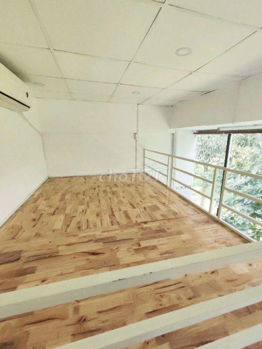 4tr - Phòng ban công thoáng  Đường Bạch Đằng gần Công Viên Gia Định