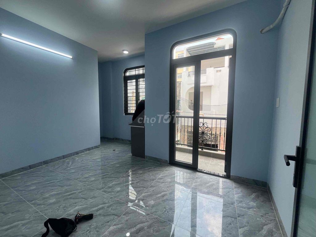 KHAI TRƯƠNG MỚI 100% , BAN CÔNG - Đường Âu Cơ giao Lạc Long Quân