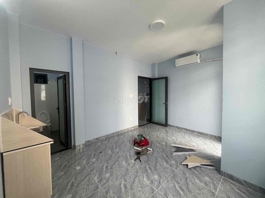 KHAI TRƯƠNG MỚI 100% , BAN CÔNG - Đường Âu Cơ giao Lạc Long Quân