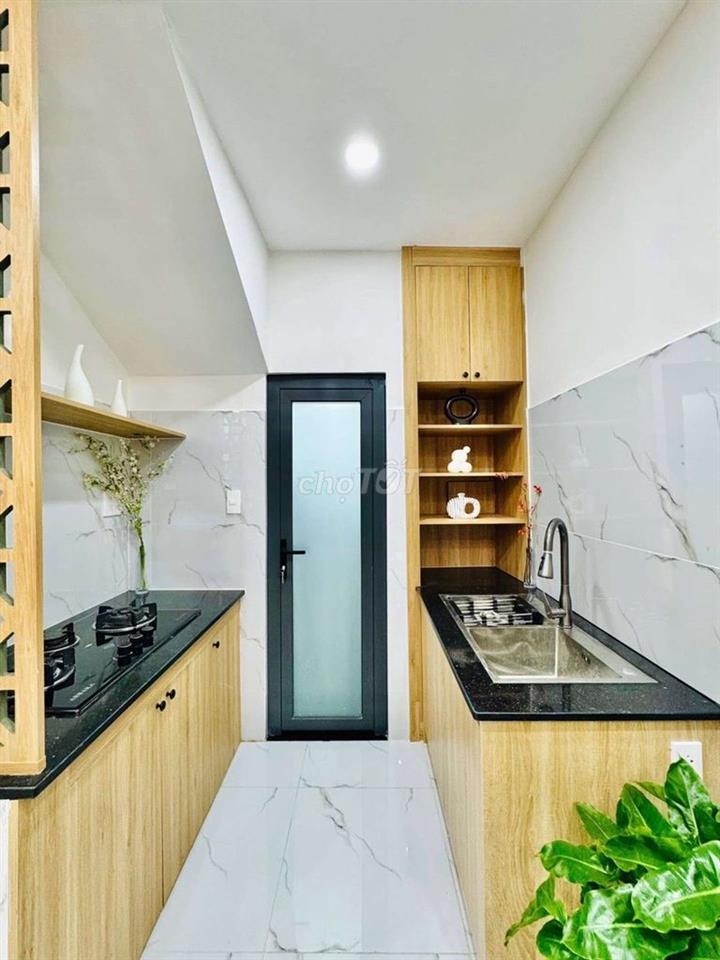 Nhà Bình Thạnh 4 tầng diện tích (3.5x8) ngay Công Viên Tầm Vu