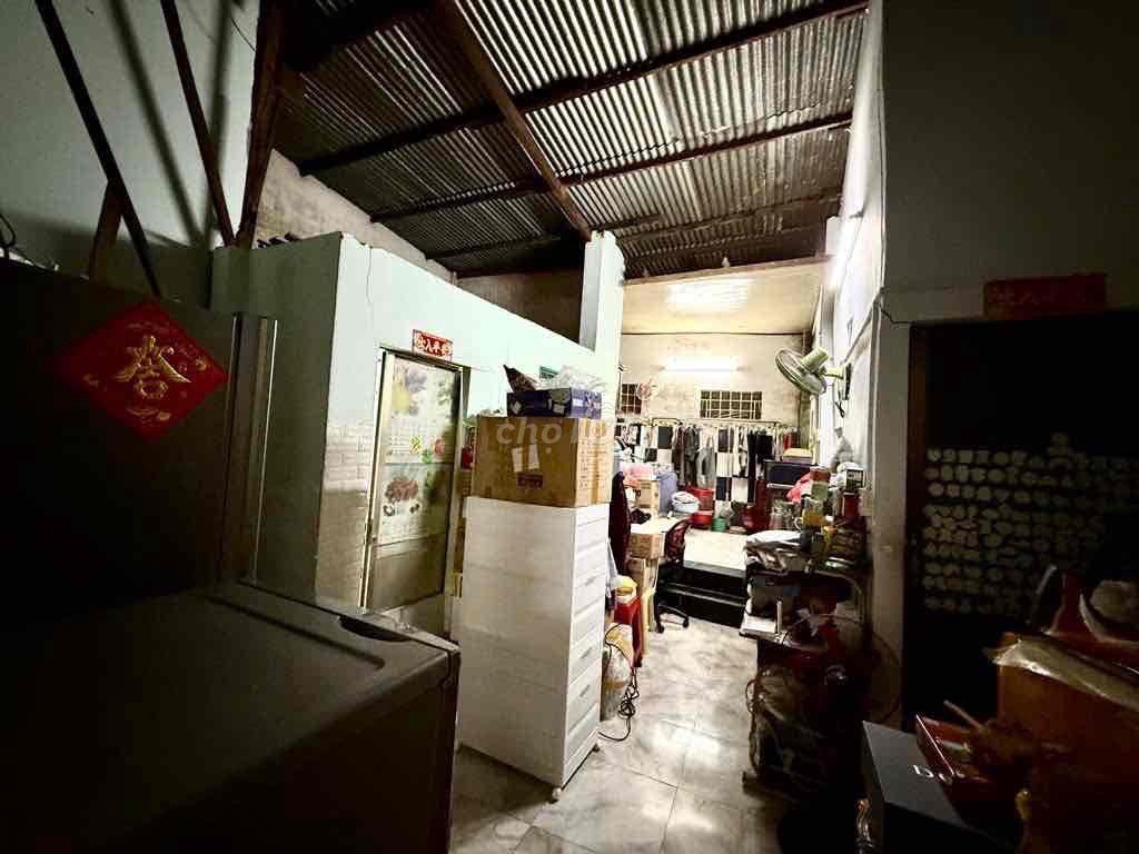 Nhà hẻm gần chợ Bà Chiểu giảm sâu
