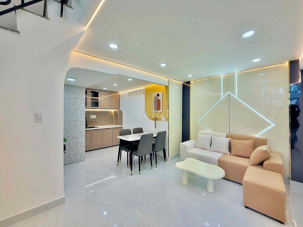 THÂN GỬI ACE HOA HỒNG 60 TRIỆU gửi bán căn chính chủ Chợ Bà Chiểu