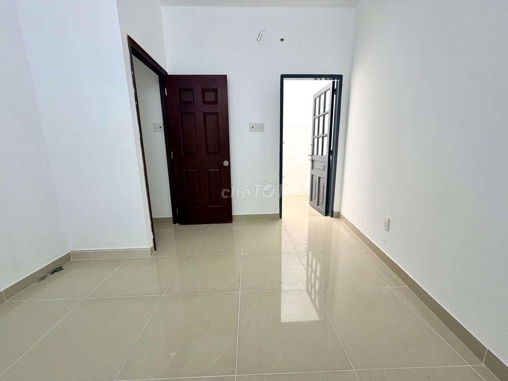Nhà Nơ Trang Long, Bình Thạnh, 46m, HXH, ngang 4m, giá: 6 tỷ hơn