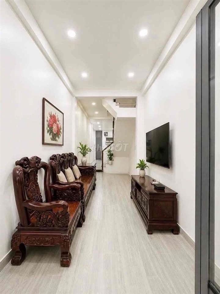 🏡 NHÀ ĐẸP 3 TẦNG – 42m2 – 3PN – NGAY BV GIA ĐỊNH – NƠ TRANG LONG