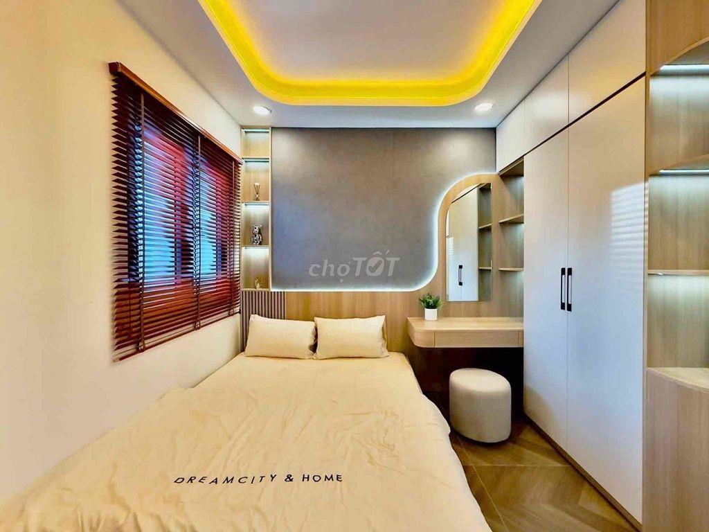 LÊ VĂN DUYỆT PHƯỜNG GIA ĐỊNH - KẾ QUẬN 1 - HẺM THÔNG GẦN CẦU BÔNG