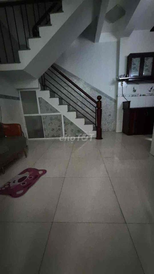 4 TẦNG HOÀNG VĂN THỤ  PHÚ NHUẬN  -  3 PN - DTSD 80 m²               G
