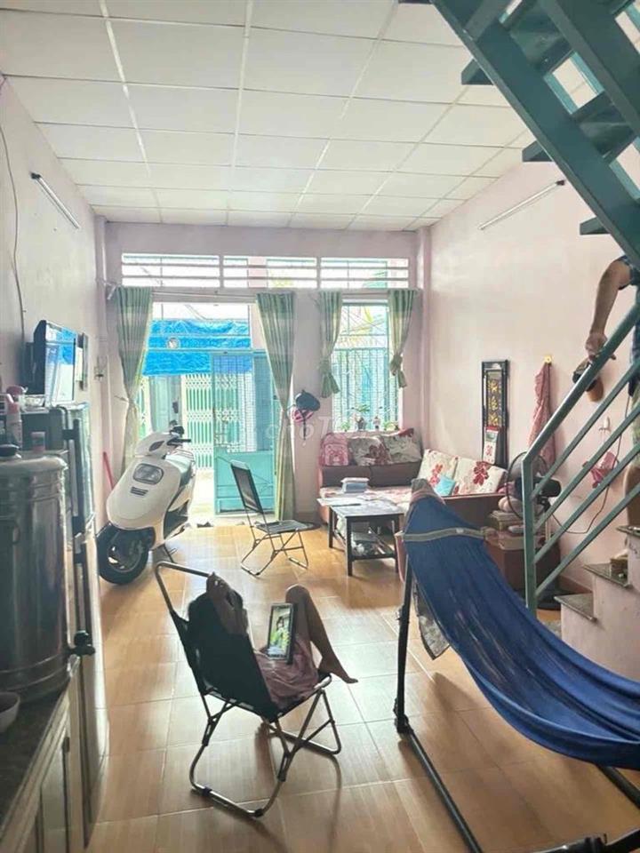 Bán nhà Nơ Trang Long, 40m2, 2 Tầng, 2PN,vài bước tới hẻm xe hơi, TL