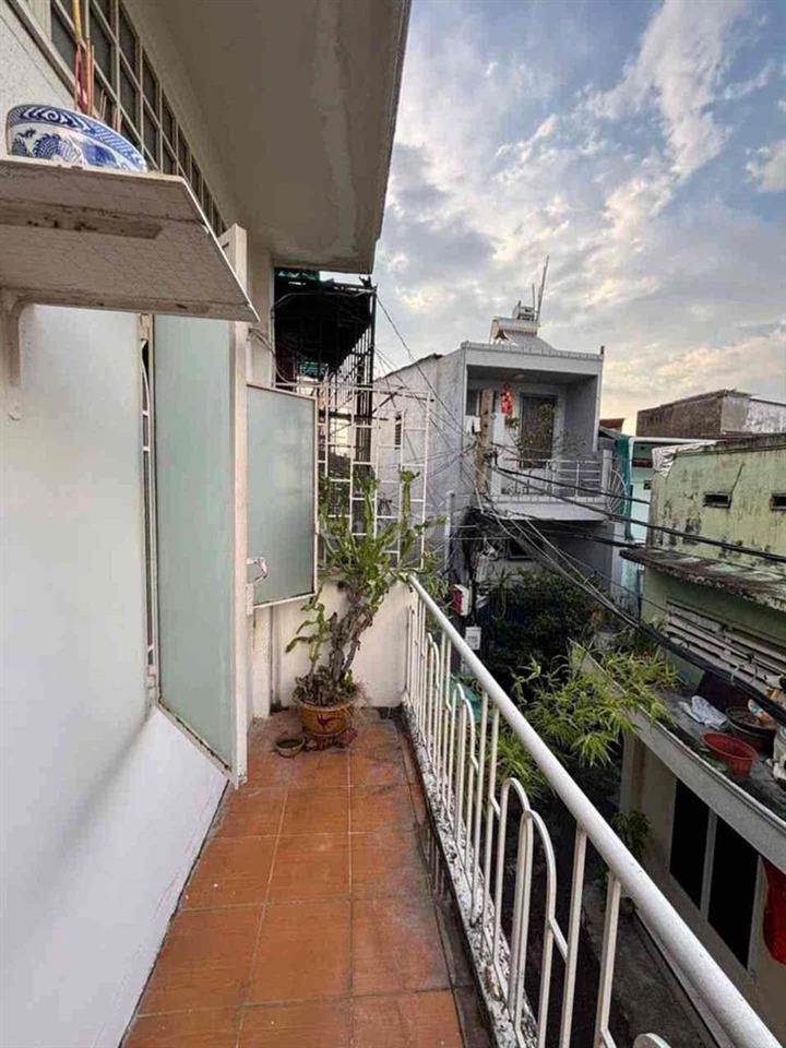 🔥QUANG TRUNG, 52m2, 2 Tầng, 2PN, kế bên Vincom,SH Riêng, TL chính chủ
