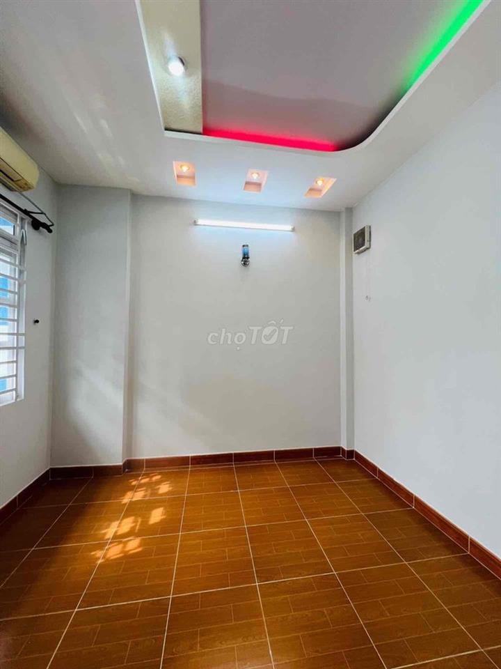 🔥🔥Đường Số 8, 40m2, 2 Tầng, 2PN, Kế bên Lotte Mart,SH Riêng, TL
